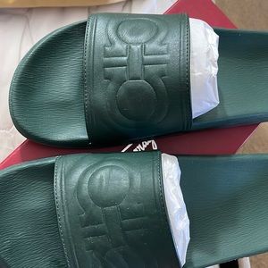 salvatore ferragamo slides mens